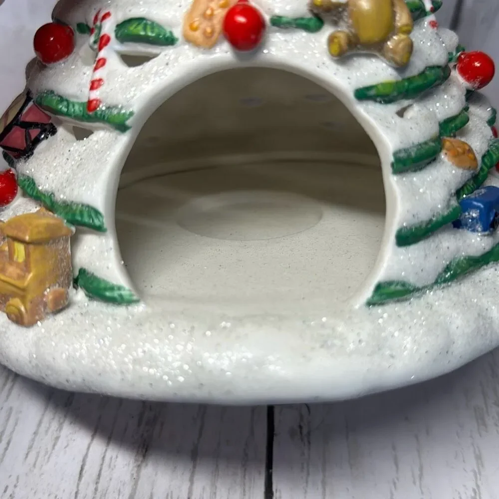 PartyLite Ceramic‎ Christmas Market Evergreen Tree Candle Holder 8.5